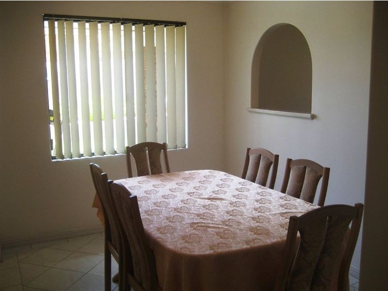 172 Winterfold Road, Kardinya WA 6163