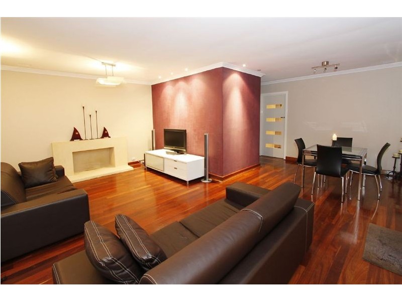 30 Gilbertson Road, Kardinya WA 6163