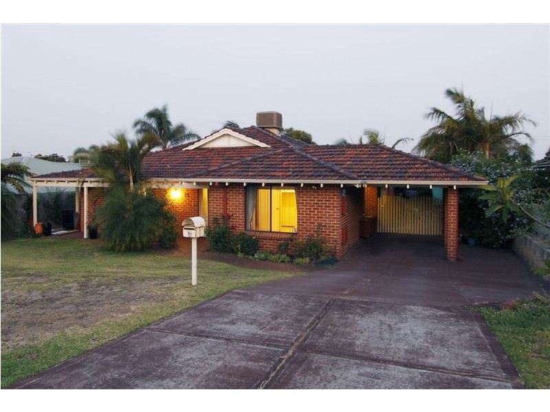 15 Ainslie Court, Kardinya WA 6163