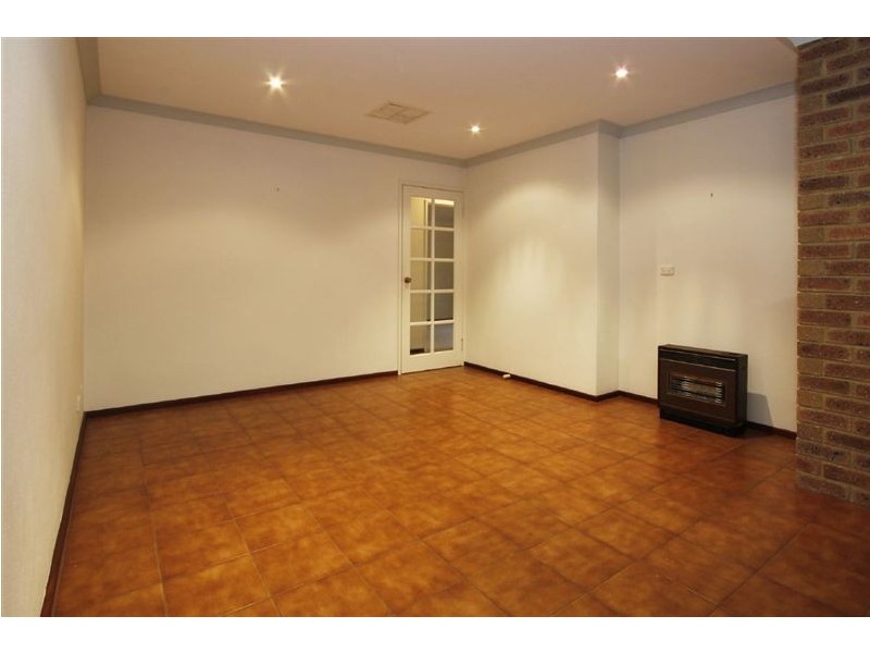 15 Ainslie Court, Kardinya WA 6163