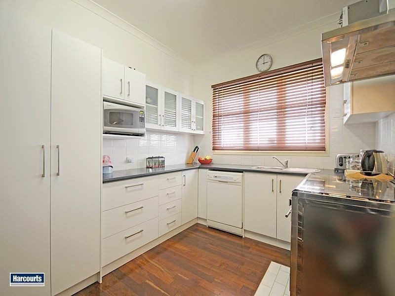 7 Ferdinand Crescent, Coolbellup WA 6163