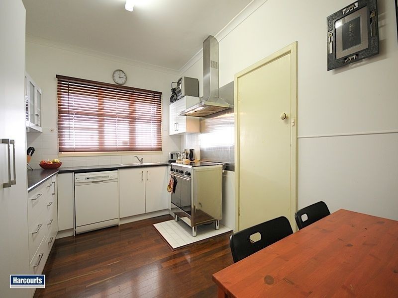 7 Ferdinand Crescent, Coolbellup WA 6163