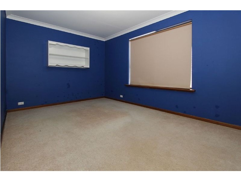 8 McMahon Way, Samson WA 6163