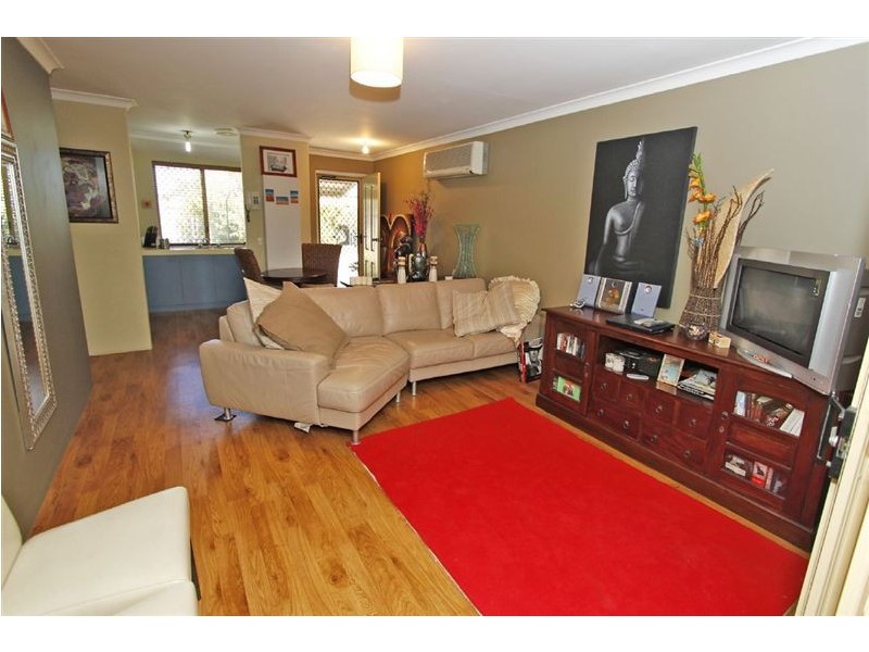 13/35 Winnacott Street, Willagee WA 6156