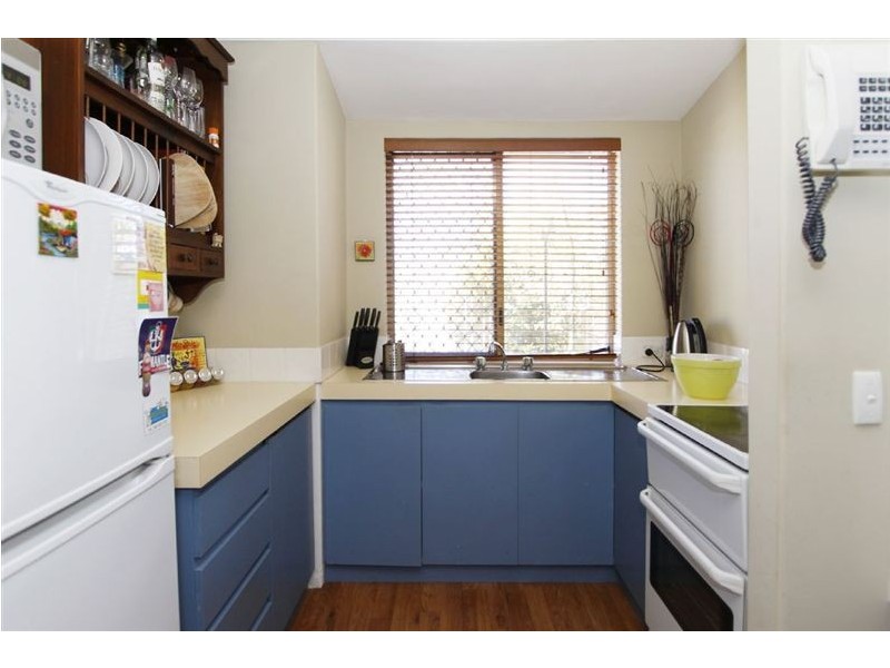 13/35 Winnacott Street, Willagee WA 6156