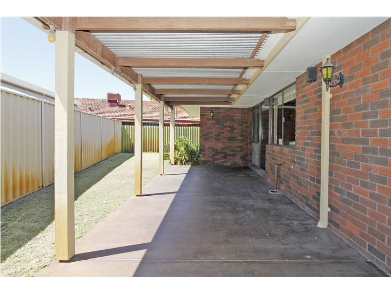 2 Tanner Place, Kardinya WA 6163