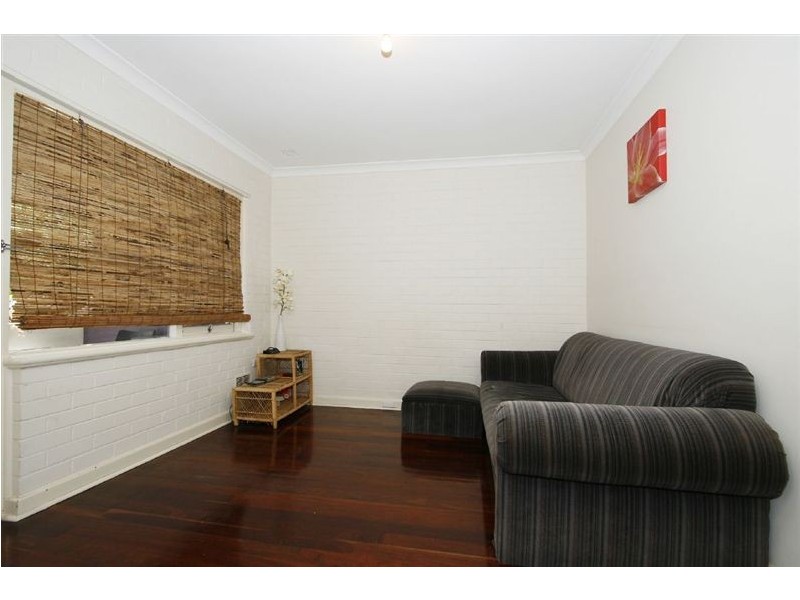 29 Hawkes Street, Coolbellup WA 6163