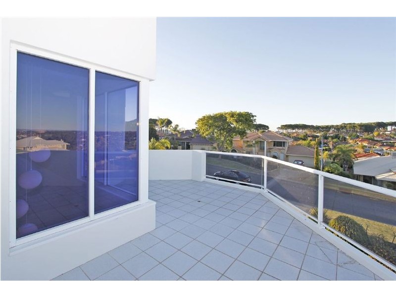 19 James Road, Kardinya WA 6163