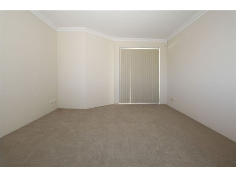 19 James Road, Kardinya WA 6163