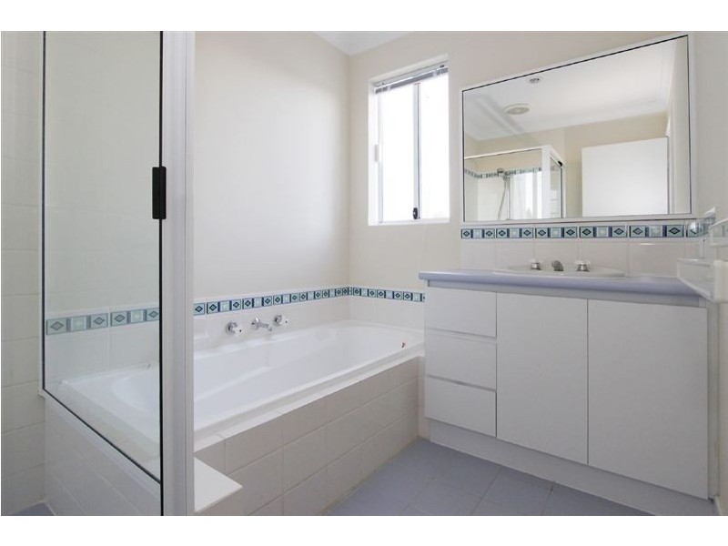19 James Road, Kardinya WA 6163