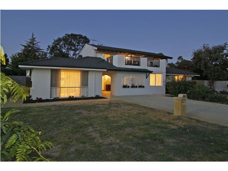 158 Corinthian Road East, Shelley WA 6148