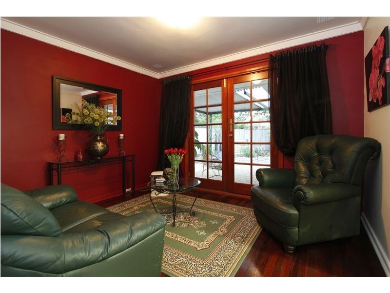 158 Corinthian Road East, Shelley WA 6148