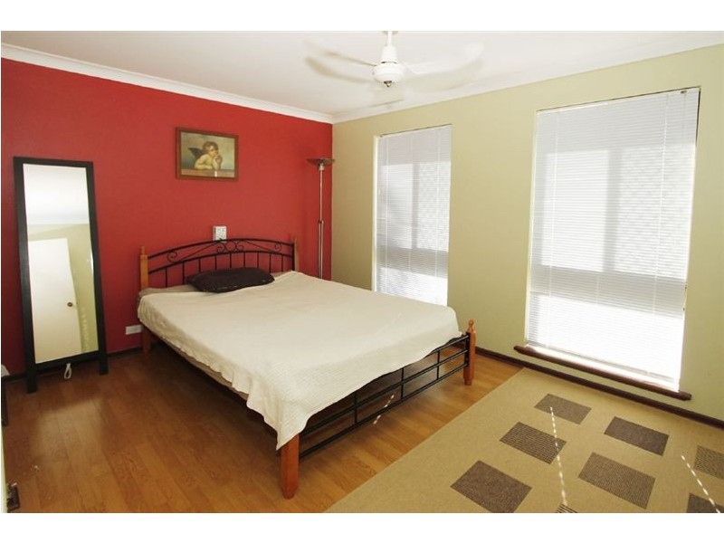 5 Oliver Court, Kardinya WA 6163