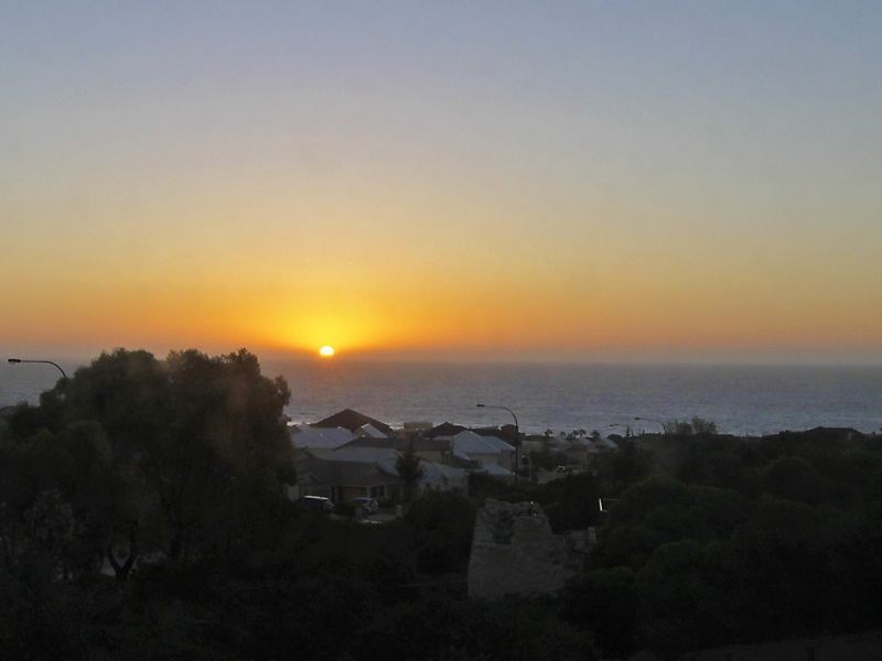 2 Baton Rouge Drive, Mindarie WA 6030