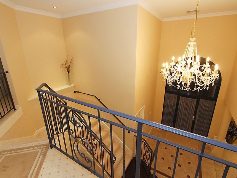 2 Baton Rouge Drive, Mindarie WA 6030