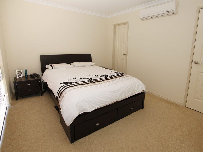 4c Salina Way, Yangebup WA 6164