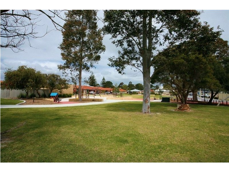 27 Merian Close, Bentley WA 6102