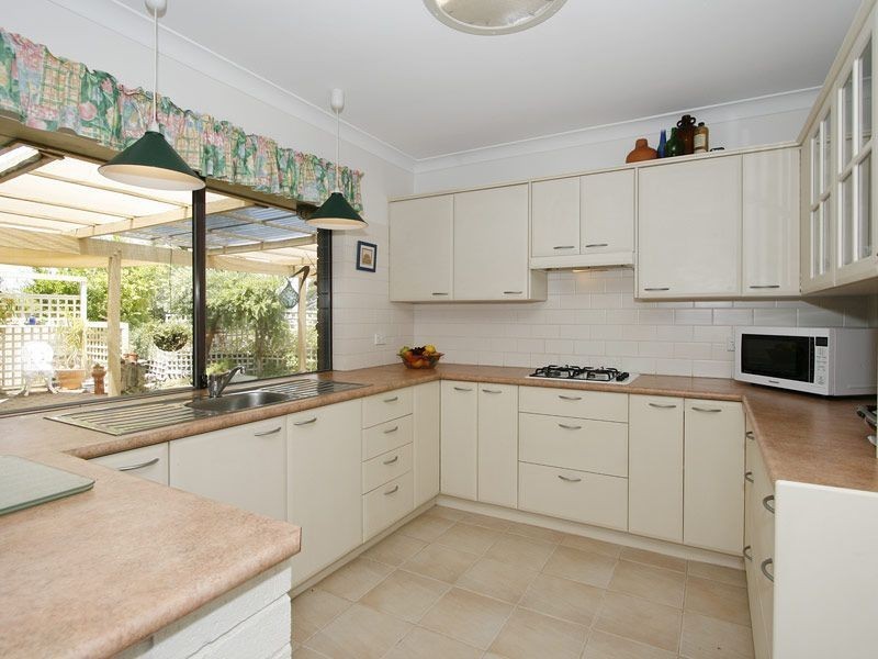 4 Stevens Place, Kardinya WA 6163