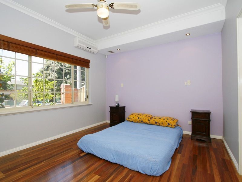 1 Curtis Road, Melville WA 6156