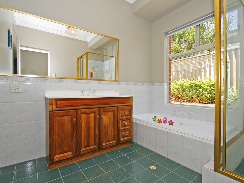 1 Curtis Road, Melville WA 6156