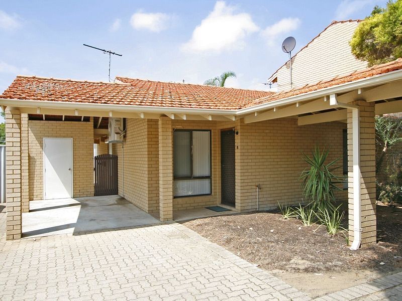 8/90 Gilbertson Road, Kardinya WA 6163