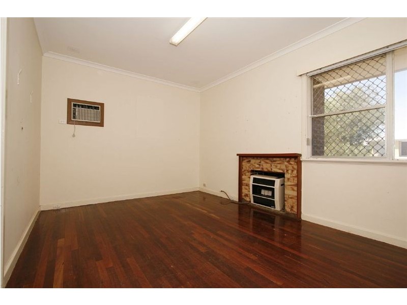 10 Florizel Street, Coolbellup WA 6163