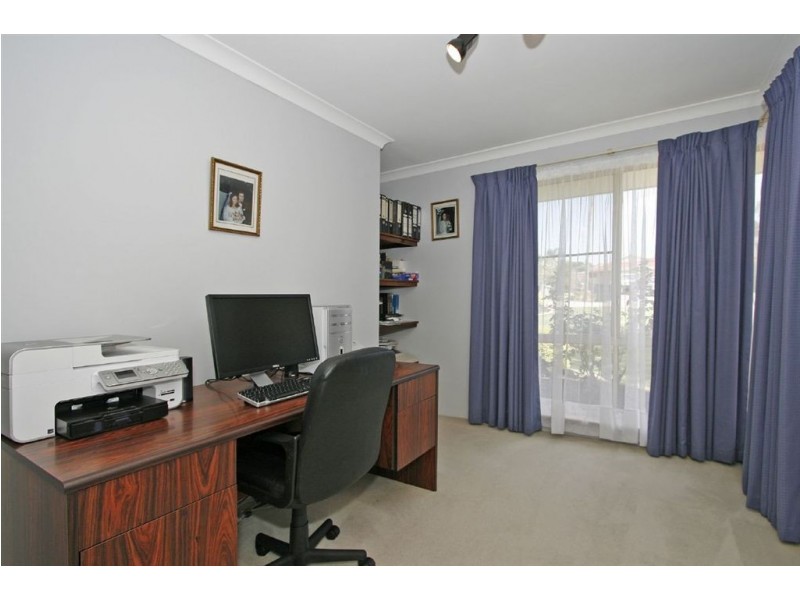 6 Rowe Court, Samson WA 6163