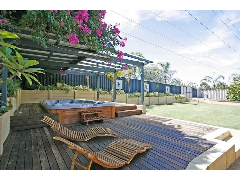 1 Lygon Court, North Lake WA 6163