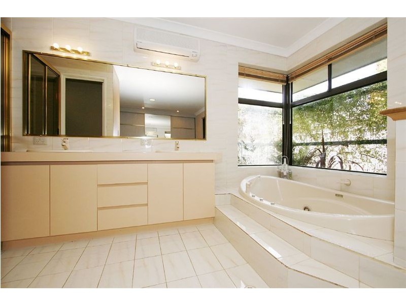 1 Lygon Court, North Lake WA 6163