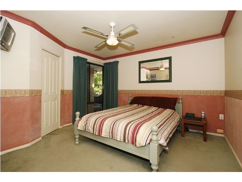 5 Underwood Grove, Kardinya WA 6163