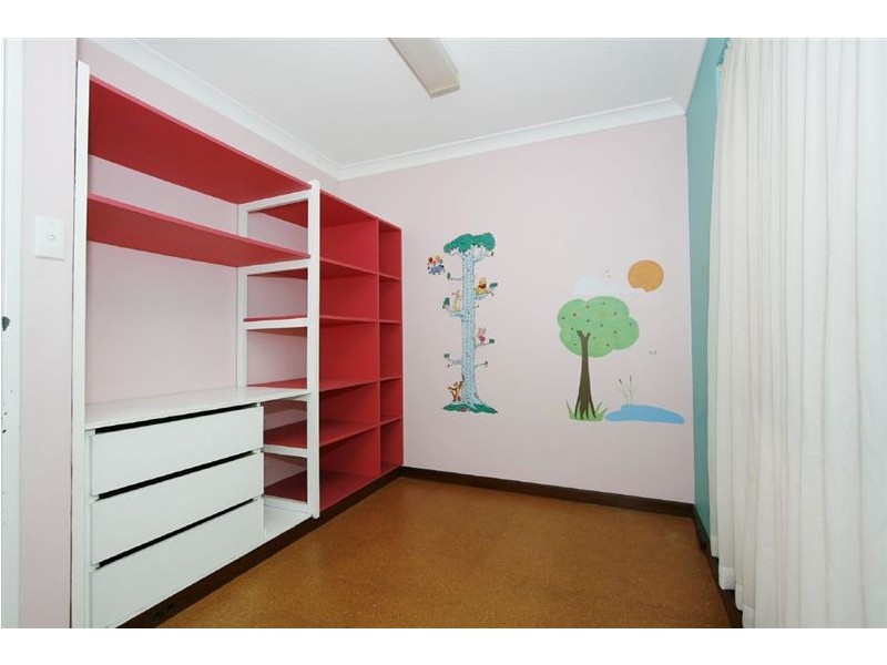 25 Hanrahan Loop, Kardinya WA 6163