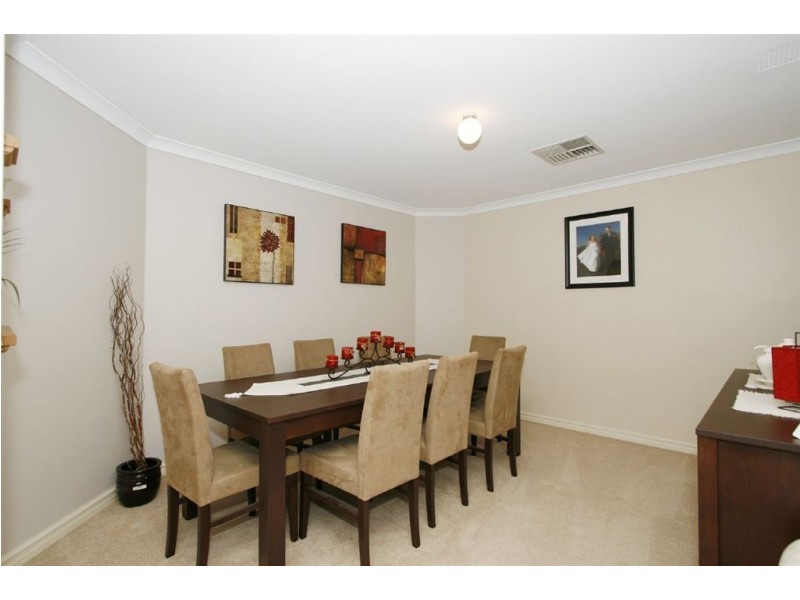 20 Fairmount Close, Bibra Lake WA 6163