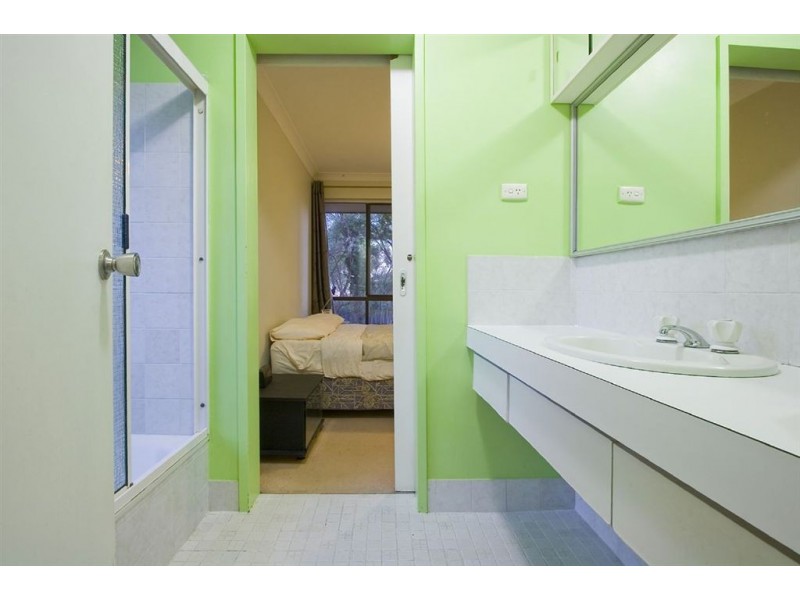 27 Hadley Gardens, Kardinya WA 6163