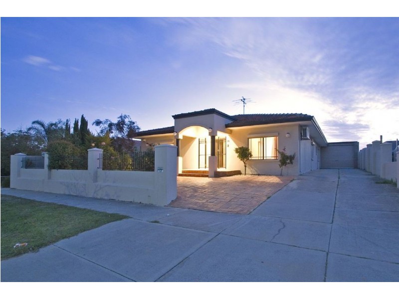 71 Paget Street, Hilton WA 6163