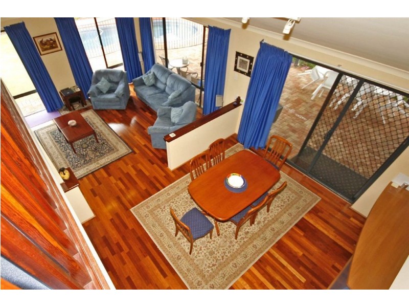 43 Peterborough Circle, North Lake WA 6163