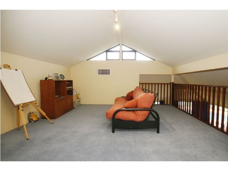 43 Peterborough Circle, North Lake WA 6163