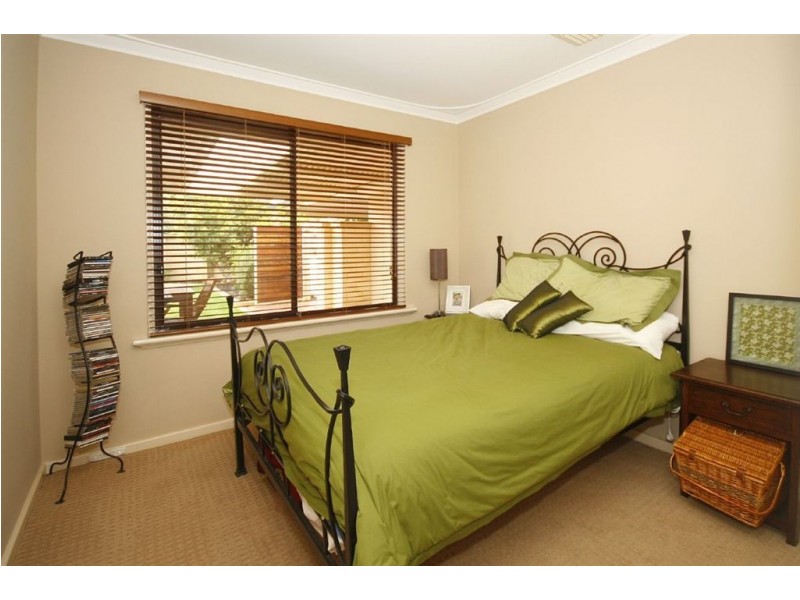 29 Gilbertson Road, Kardinya WA 6163