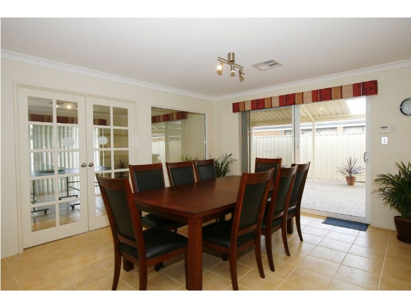 238 Amherst Road, Canning Vale WA 6155