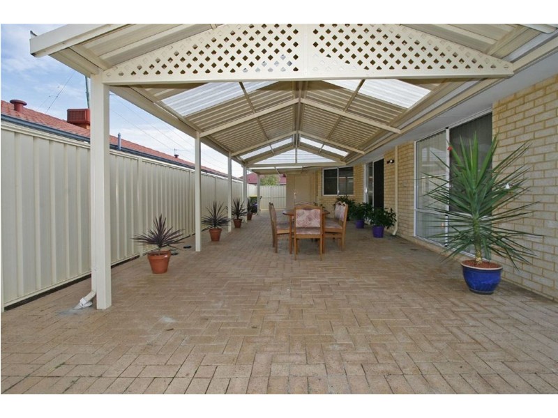 238 Amherst Road, Canning Vale WA 6155