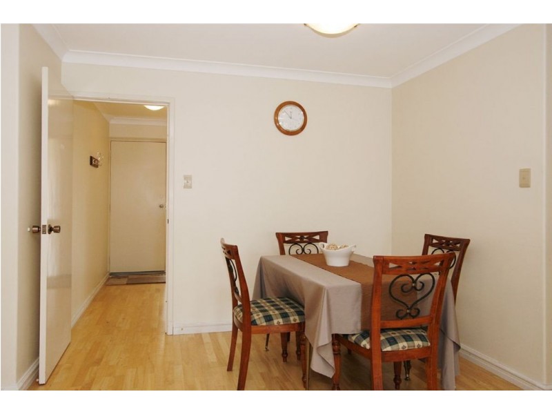27 Underwood Grove, Kardinya WA 6163