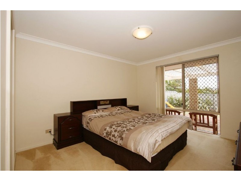 27 Underwood Grove, Kardinya WA 6163