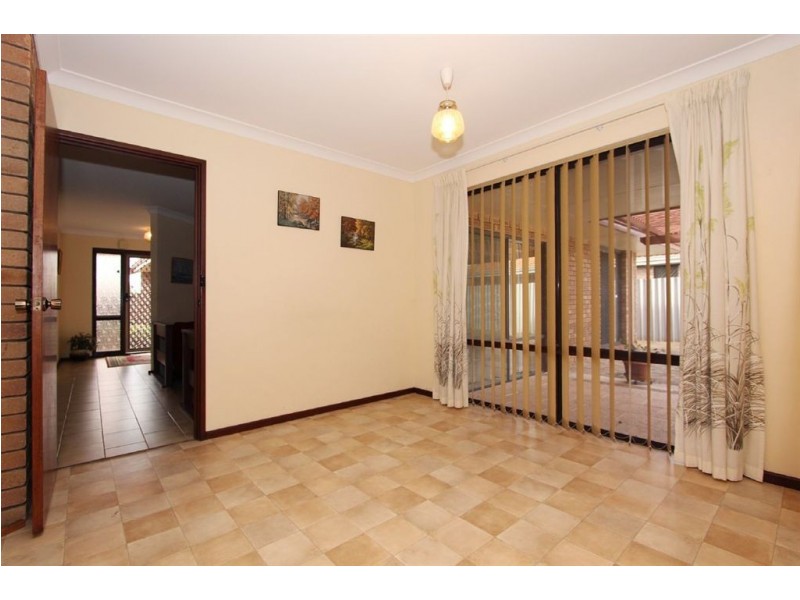 34 Reveley Court, Samson WA 6163