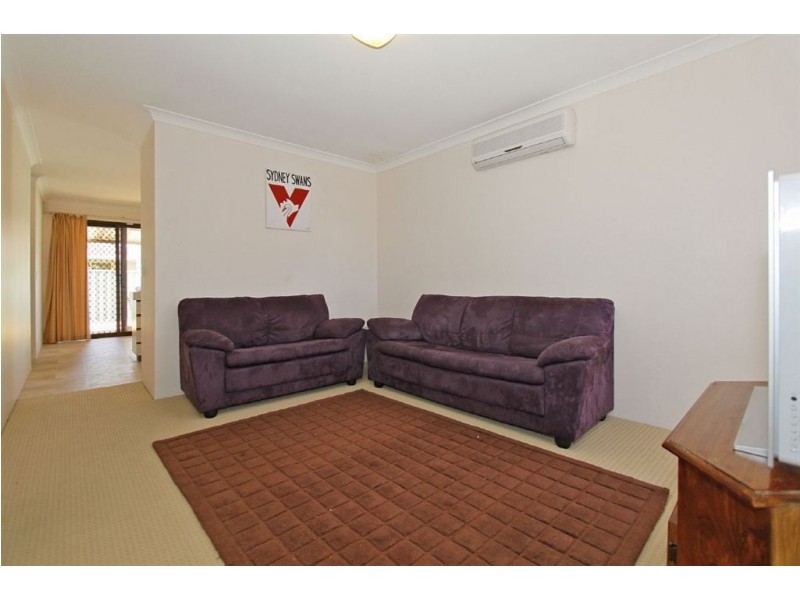 4/15 Golf Road, Parkwood WA 6147