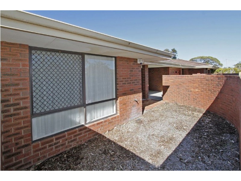 4/15 Golf Road, Parkwood WA 6147