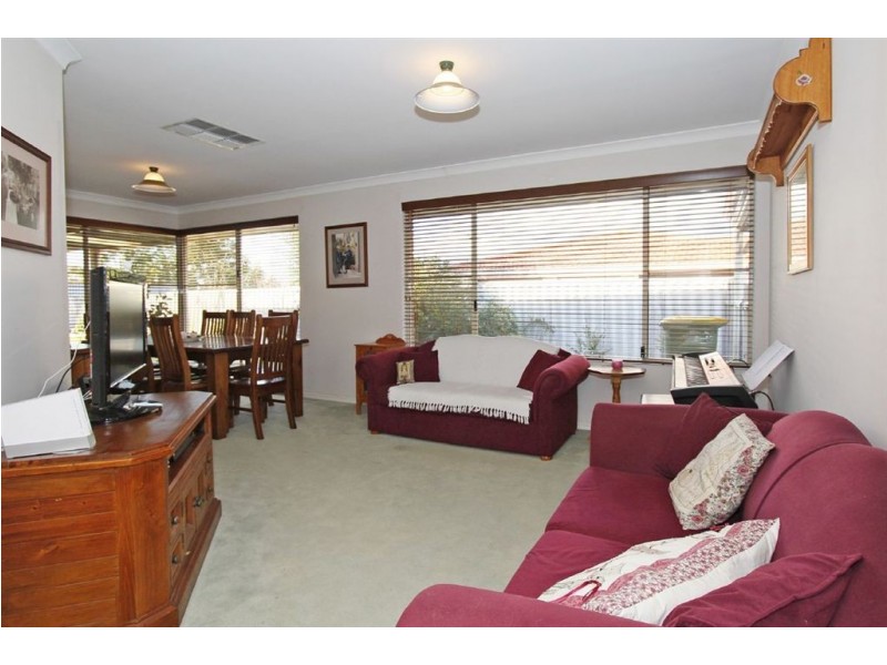 8 Du Maurier Road, North Lake WA 6163