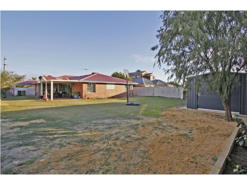 8 Du Maurier Road, North Lake WA 6163