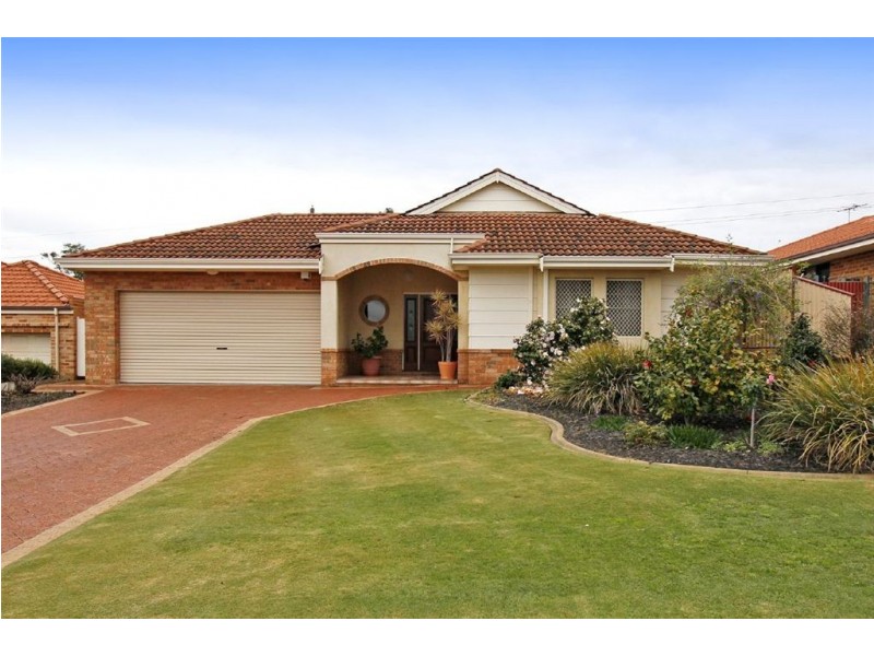 7 Blueridge Crest, Bibra Lake WA 6163
