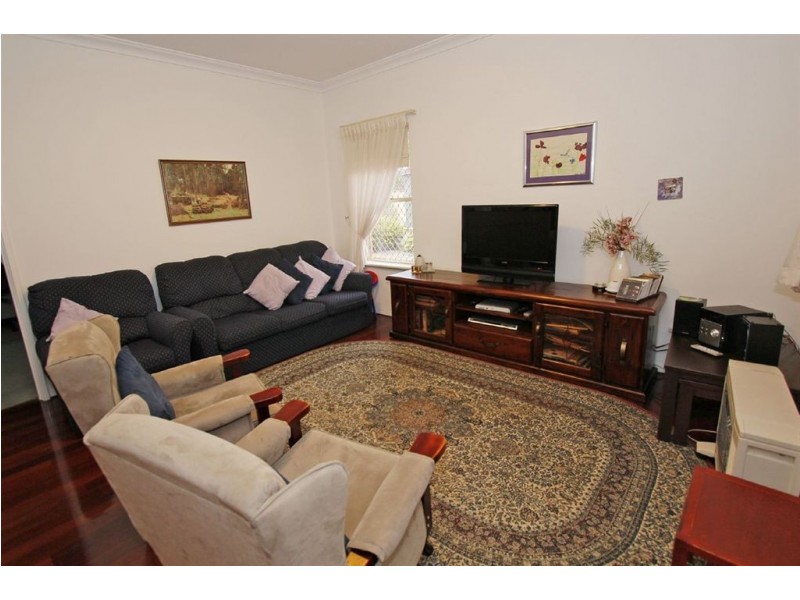 7 Blueridge Crest, Bibra Lake WA 6163