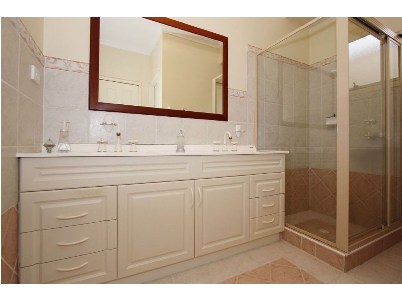 7 Blueridge Crest, Bibra Lake WA 6163