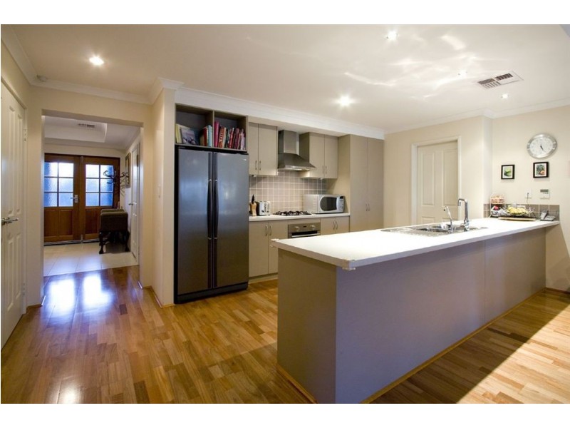 34A McBeth Way, Kardinya WA 6163